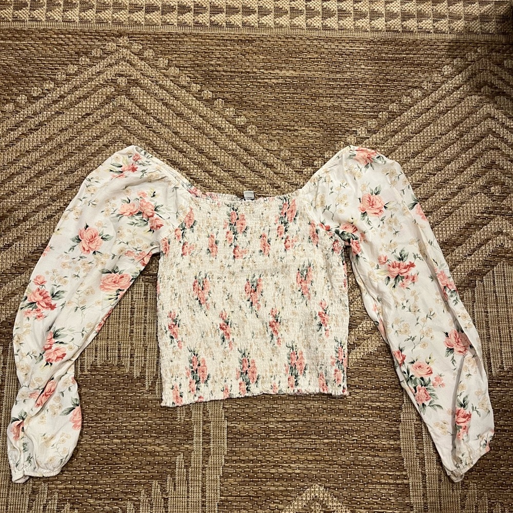 American Eagle floral top